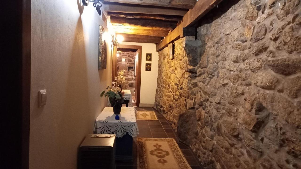 Вилла Stone House Вила-Реал Экстерьер фото